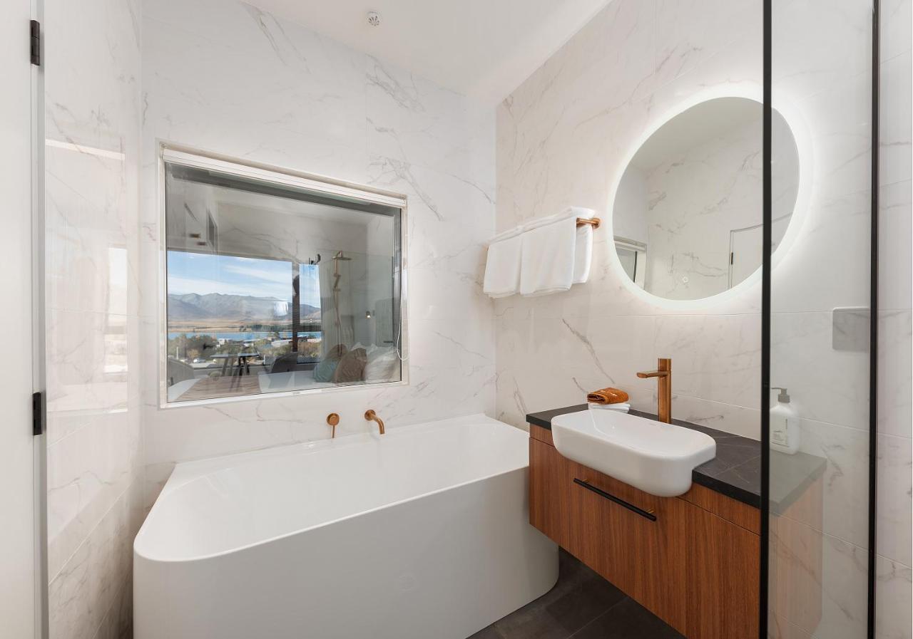 Galaxy Boutique Hotel Lake Tekapo Exterior foto Bathroom